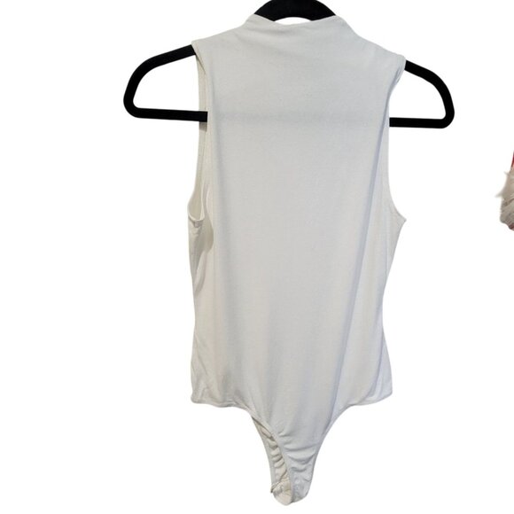 Sleeveless Bodysuite High Neck White Medium Layering Minimalist Preppy - Picture 5 of 10